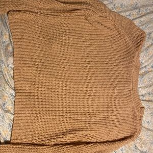 Moon & Madison light nit sweater. Size large.